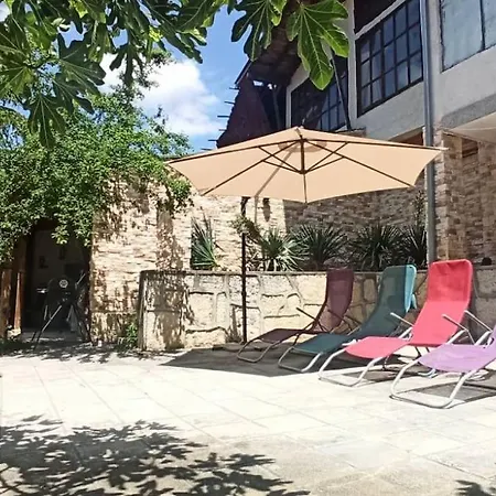 بيت للعطل Forest House