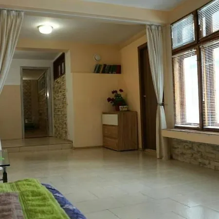 بيت للعطل Forest House *
